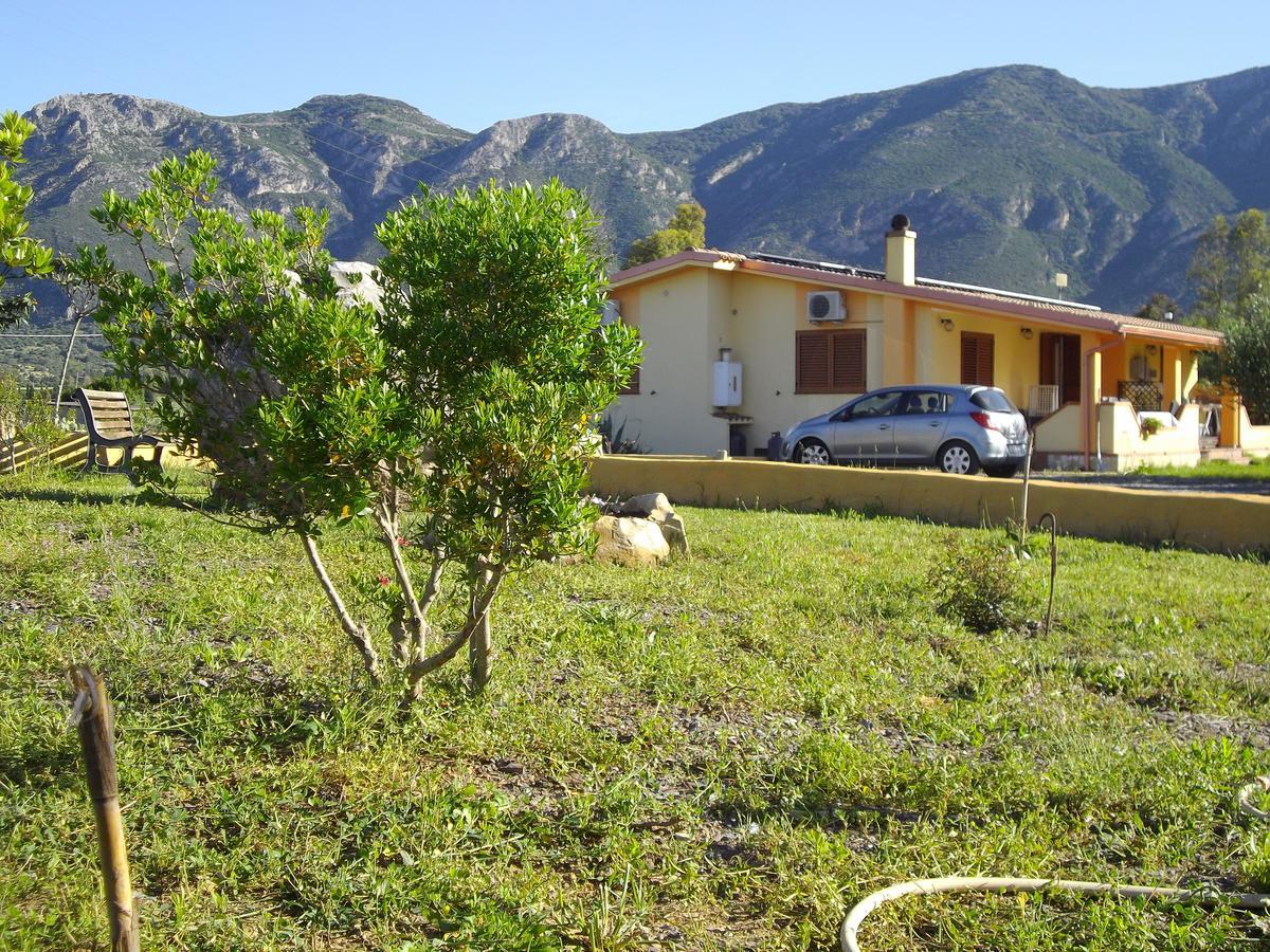 Casa S'Arriali Lägenhet Iglesias Exteriör bild